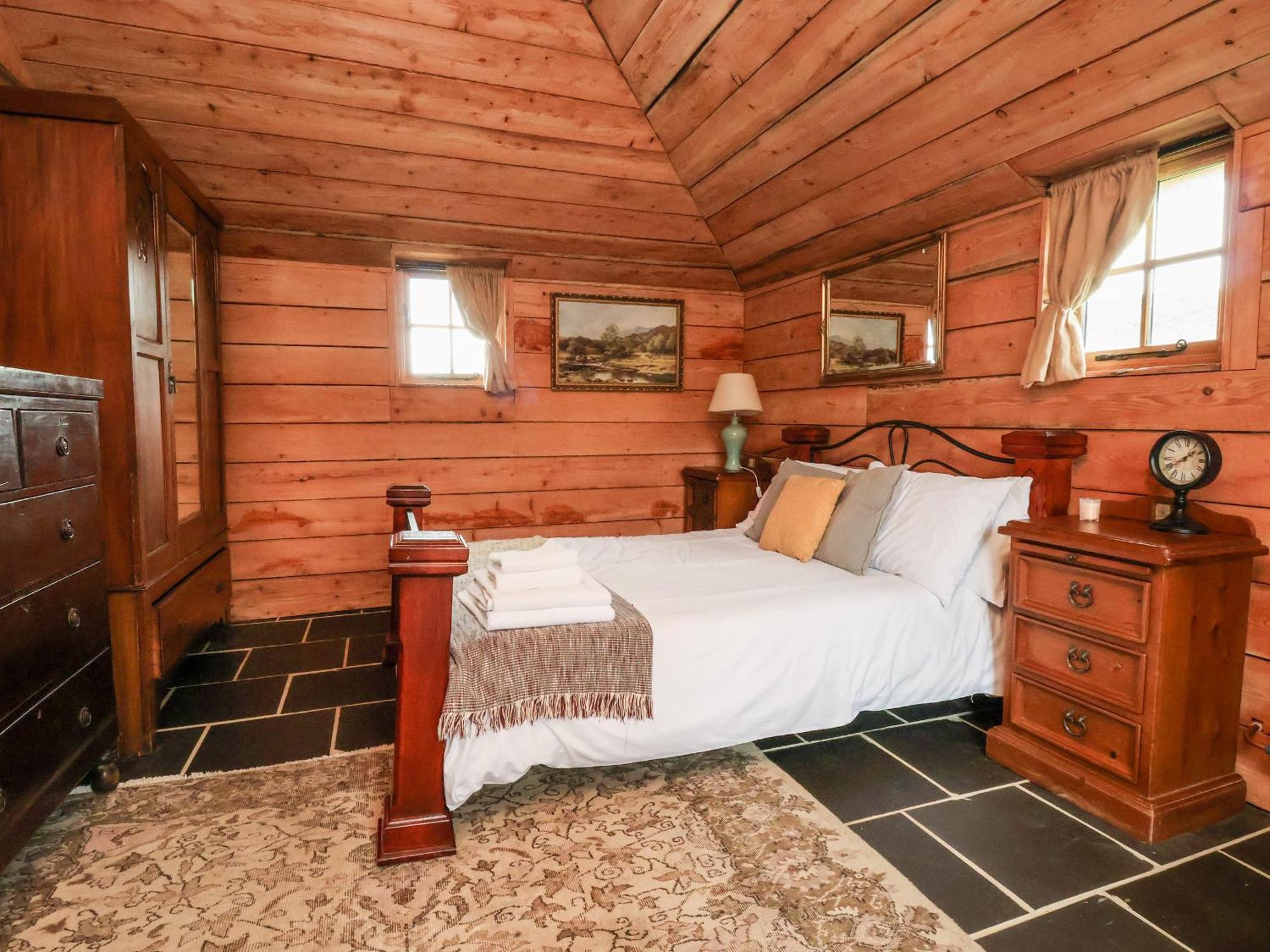 Y Caban Villa Ланголен Екстериор снимка